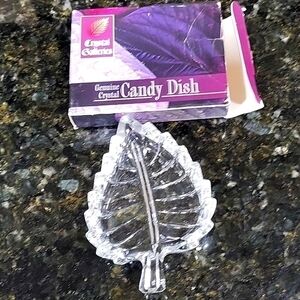 𝅺VINTAGE Crystal Leaf Plate from Crystal Galleries Candy Dish Original